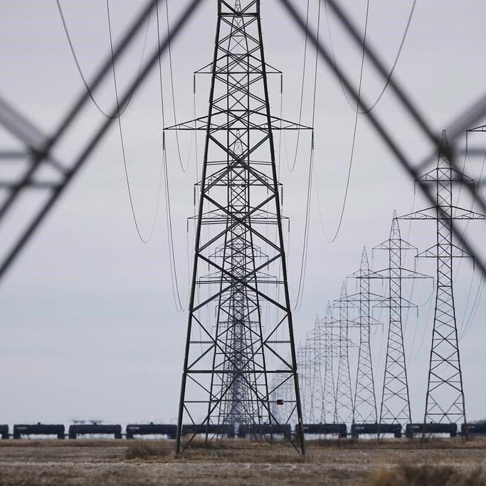 Manitoba Hydro seeks rate hikes and issues warning about government targets